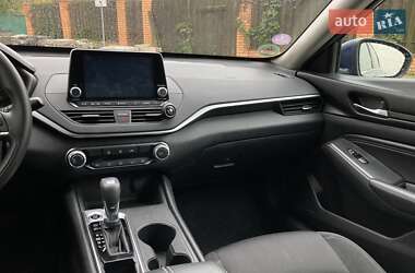 Седан Nissan Altima 2020 в Києві