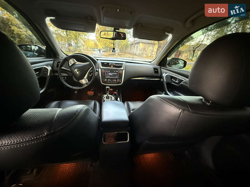 Седан Nissan Altima 2017 в Одесі