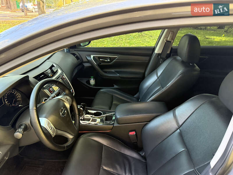 Седан Nissan Altima 2017 в Одесі