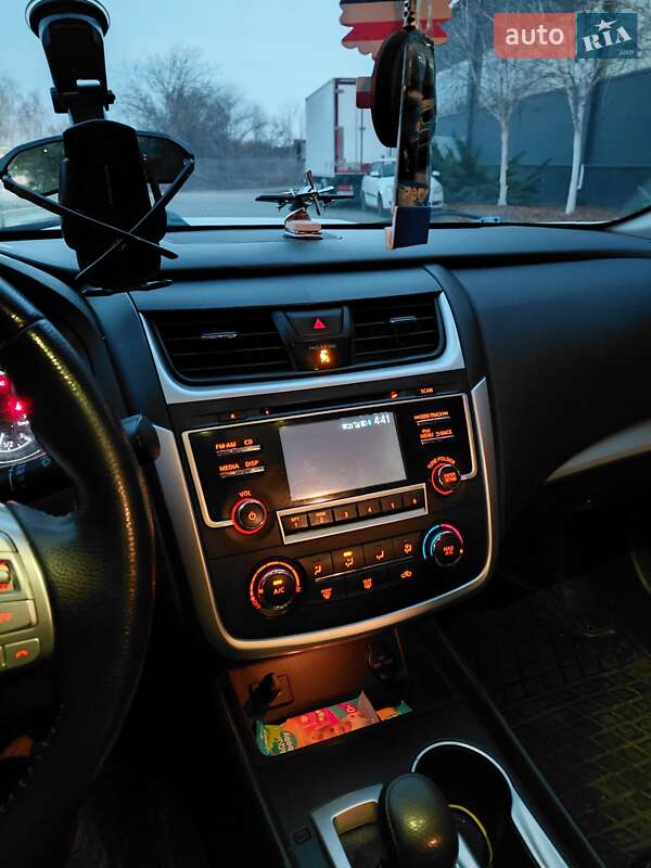 Седан Nissan Altima 2017 в Білій Церкві