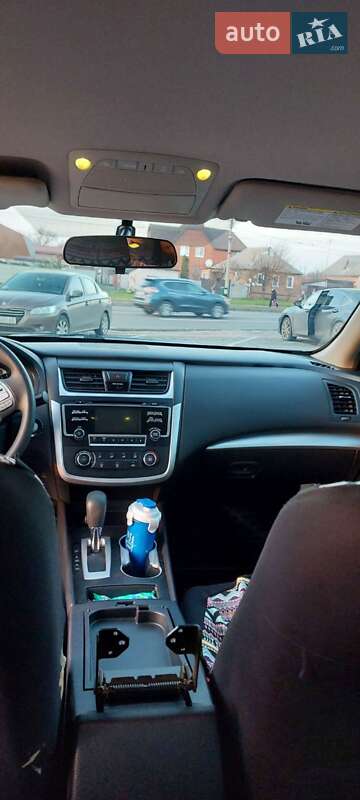 Седан Nissan Altima 2017 в Харькове