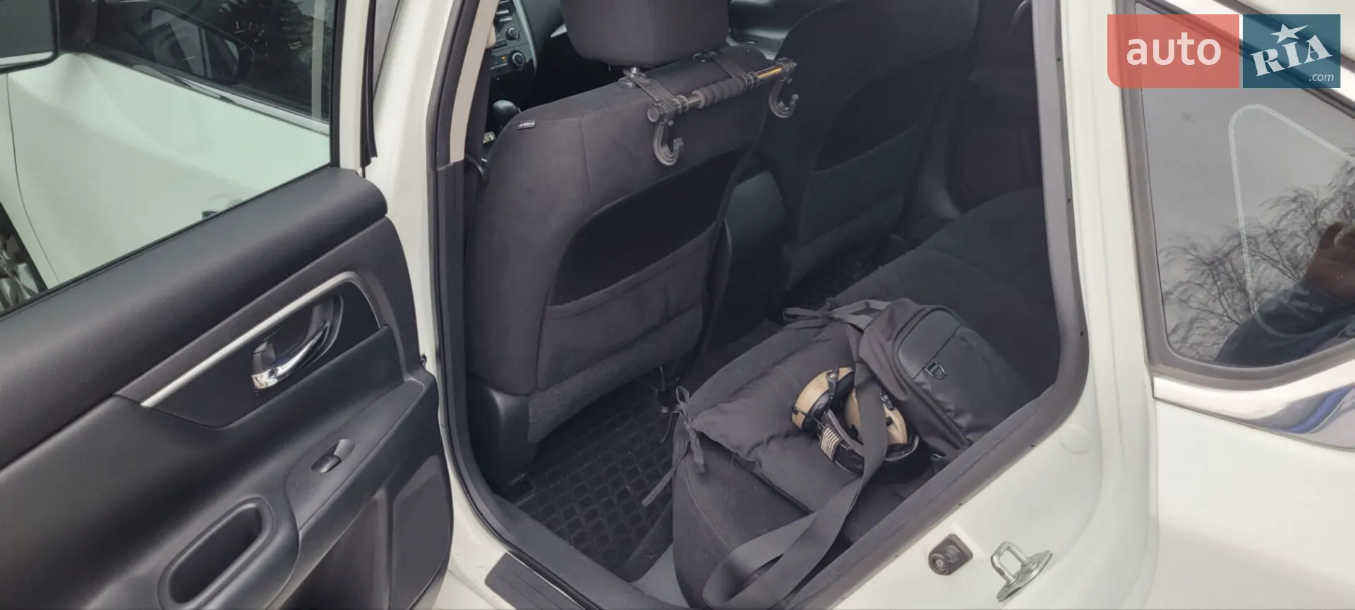 2015 Nissan Altima - мініатюра 8