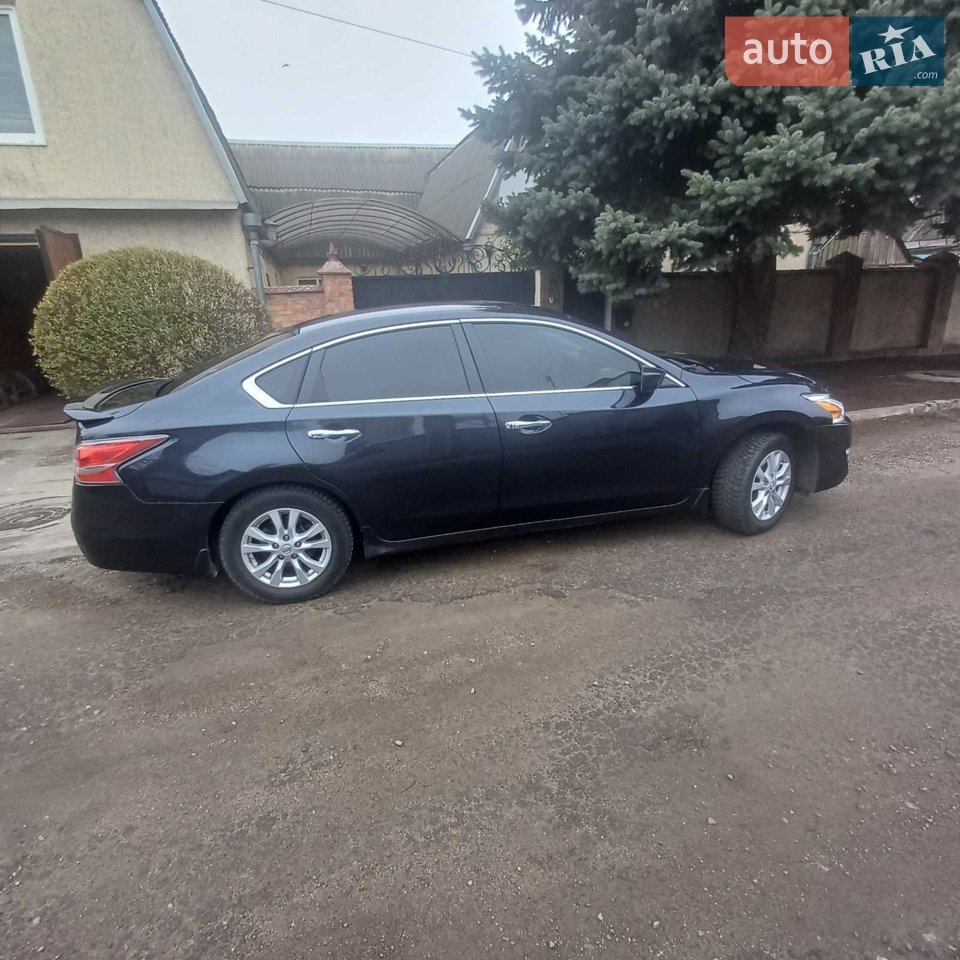 2014 Nissan Altima - мініатюра 15
