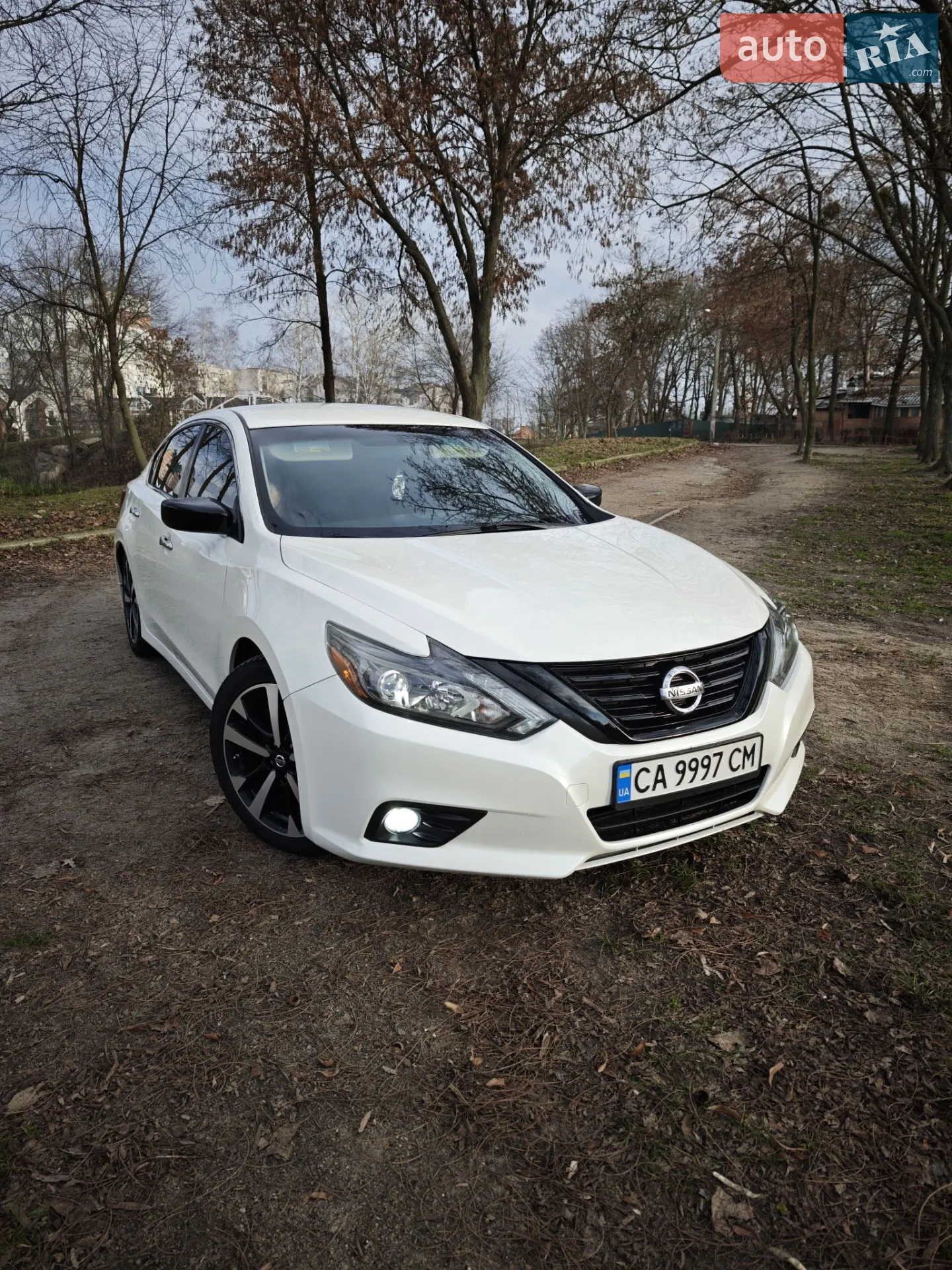 2017 Nissan Altima - мініатюра 2