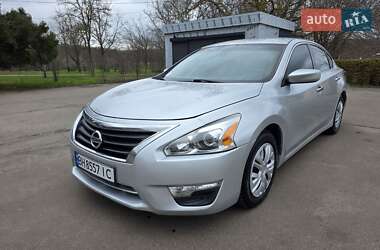 Седан Nissan Altima 2014 в Одесі