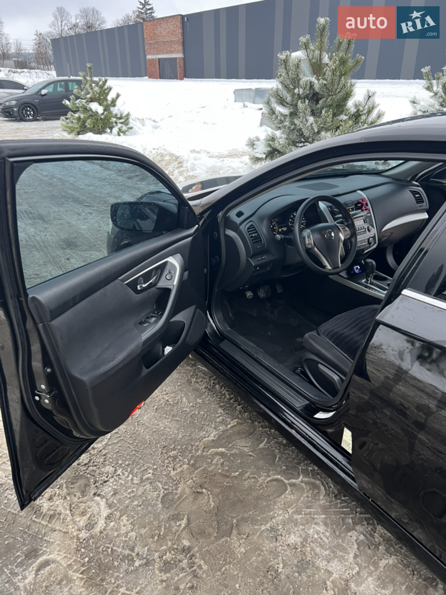 2014 Nissan Altima - мініатюра 15