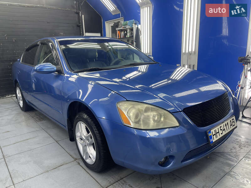 Седан Nissan Altima 2003 в Одессе