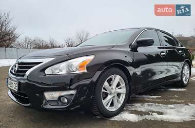 Седан Nissan Altima 2013 в Черкассах