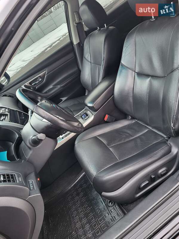 Седан Nissan Altima 2013 в Черкассах фото 29 Седан Nissan Altima 2013 в Черкассах