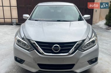 Седан Nissan Altima 2017 в Харкові
