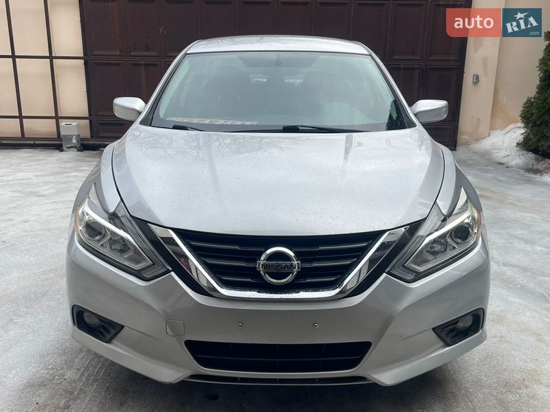 Nissan Altima 2017