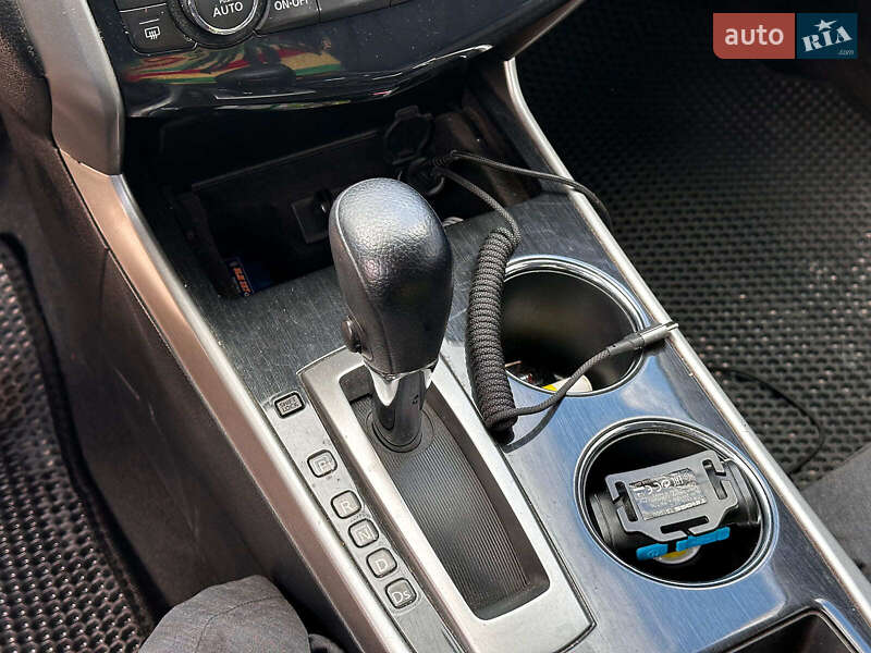 Седан Nissan Altima 2013 в Виннице