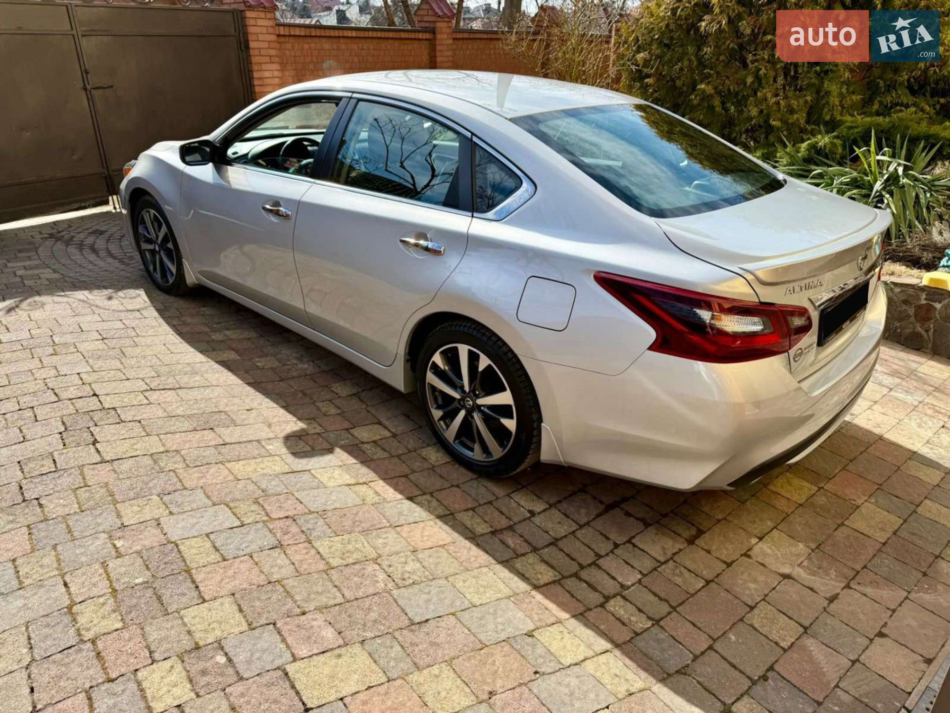 2017 Nissan Altima - мініатюра 8