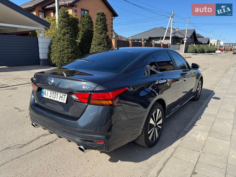 Седан Nissan Altima 2022 в Белой Церкви