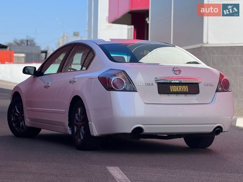 Седан Nissan Altima 2011 в Києві фото 19 Седан Nissan Altima 2011 в Києві