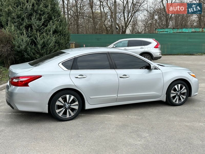 Седан Nissan Altima 2017 в Харькове фото 10 Седан Nissan Altima 2017 в Харькове