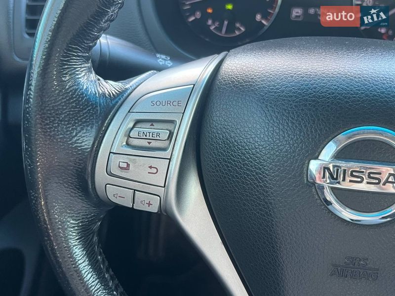 Седан Nissan Altima 2012 в Києві