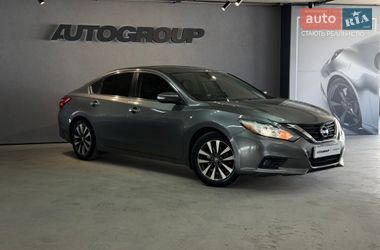 Седан Nissan Altima 2017 в Одессе