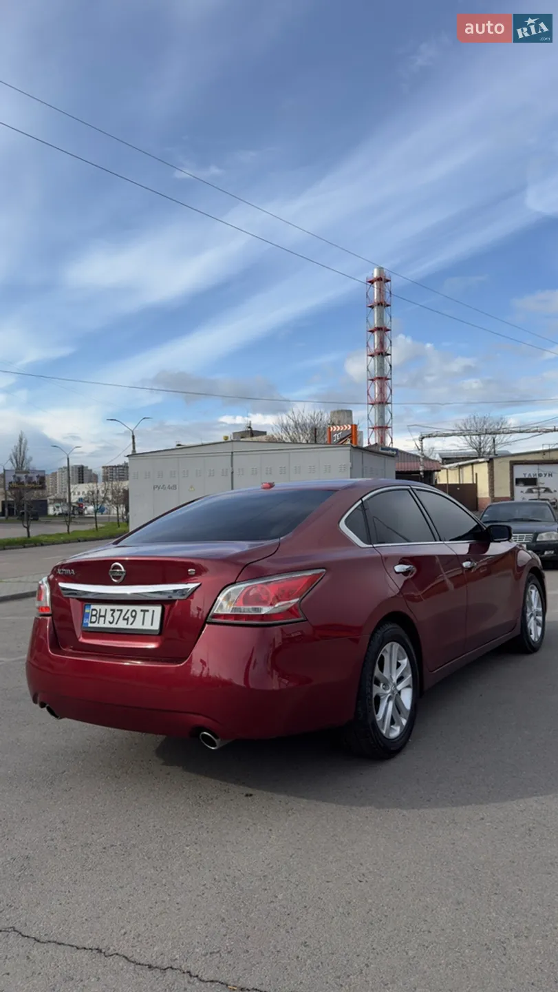 2015 Nissan Altima - мініатюра 4