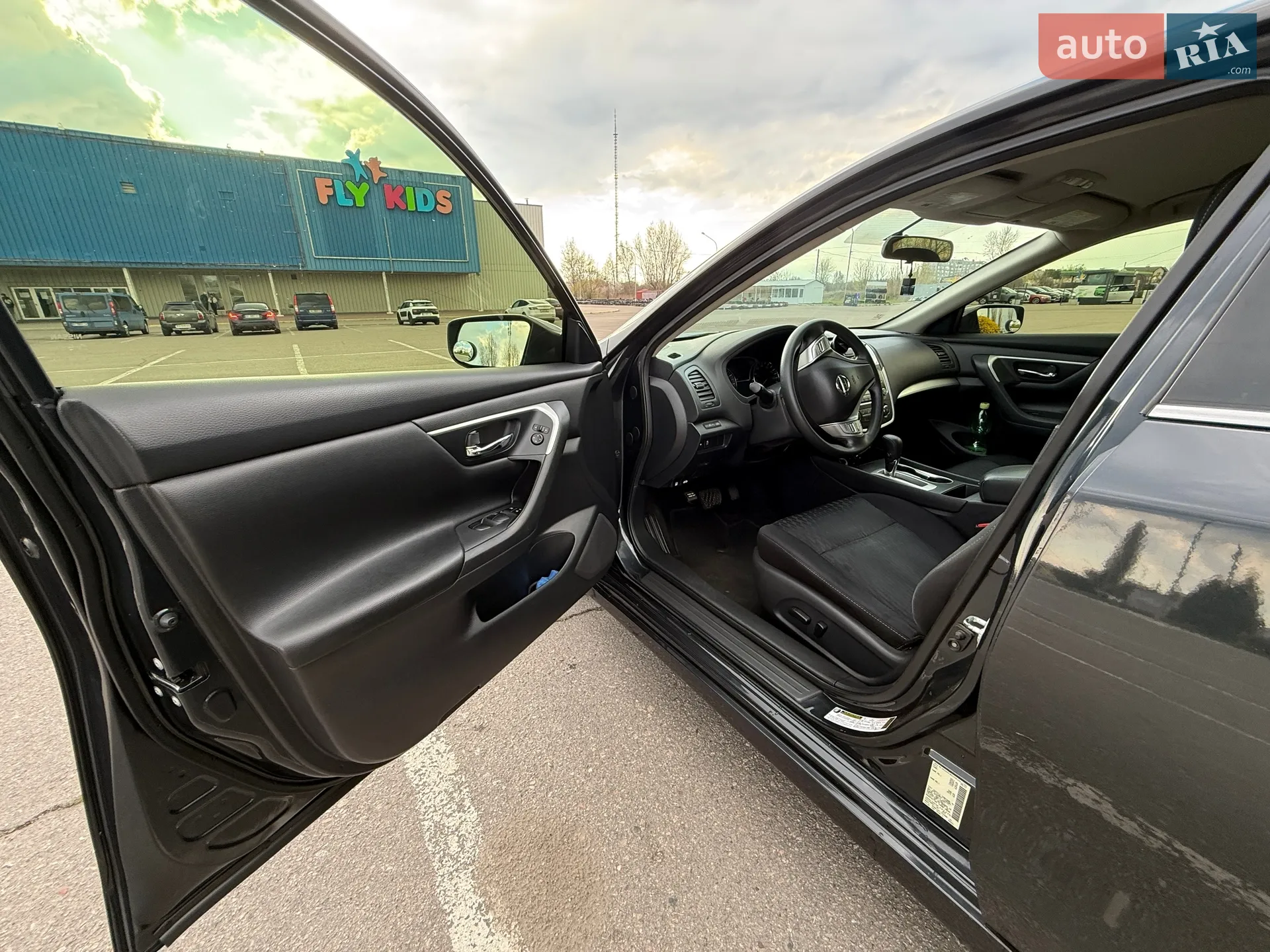 2017 Nissan Altima - мініатюра 18