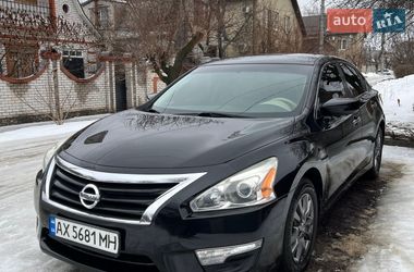 Седан Nissan Altima 2015 в Харькове