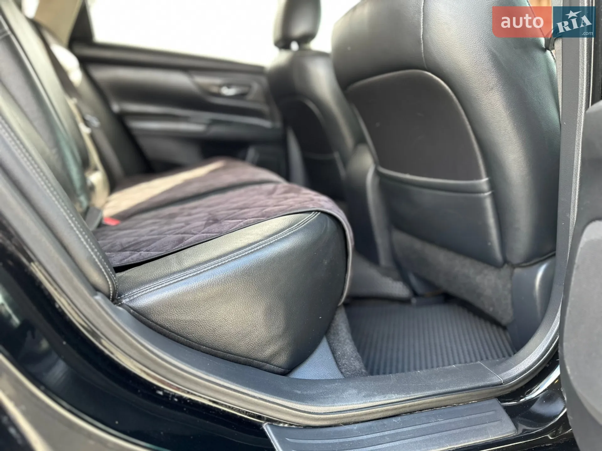 2016 Nissan Altima - мініатюра 30