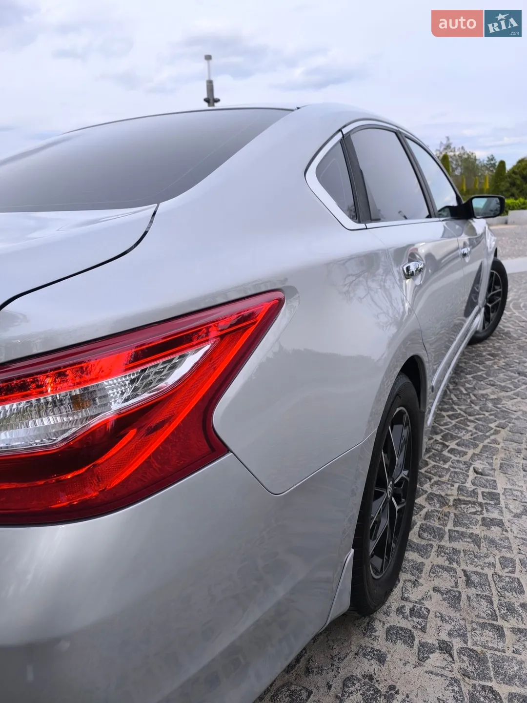 2016 Nissan Altima - мініатюра 23