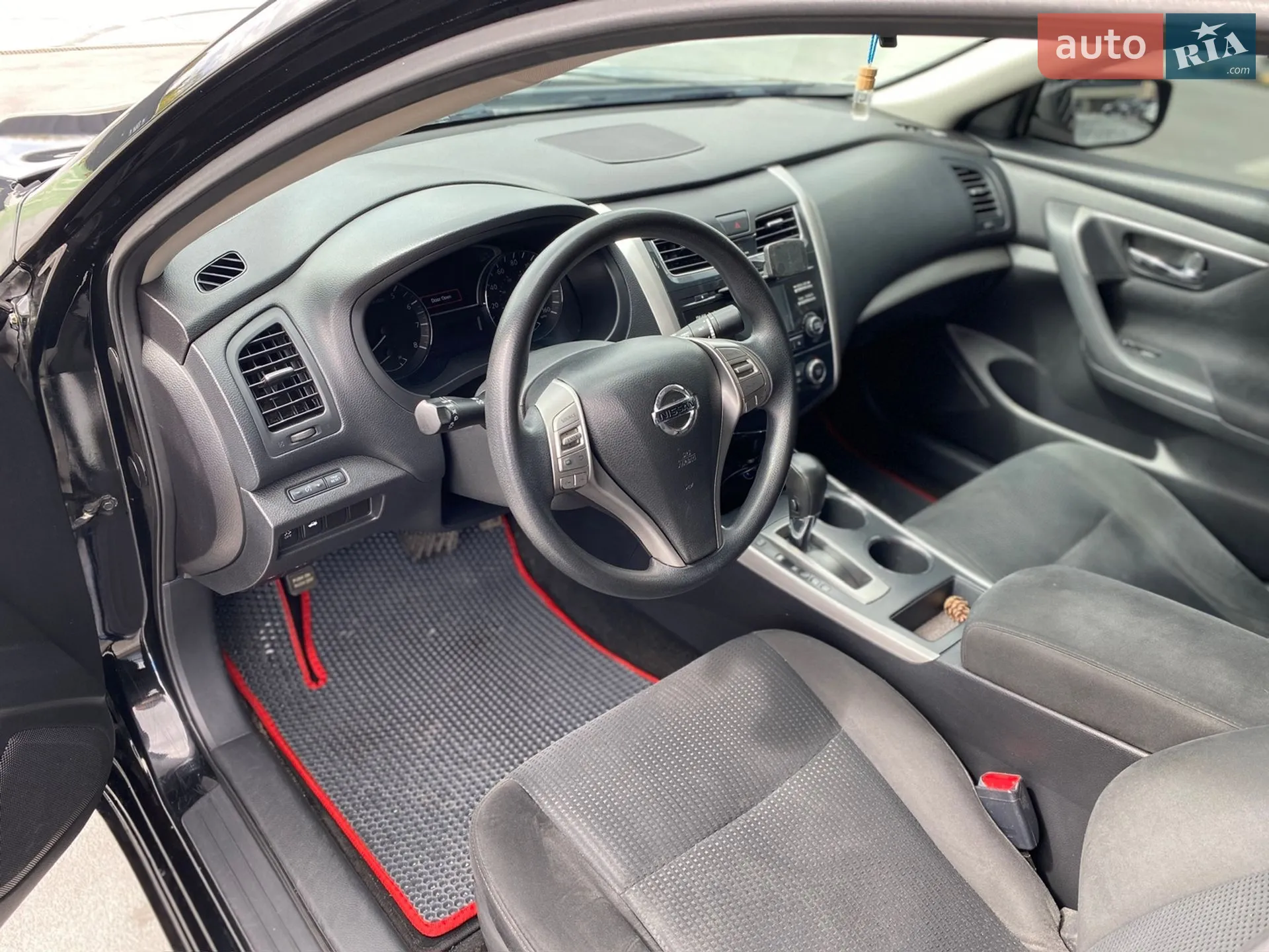 2014 Nissan Altima - мініатюра 12