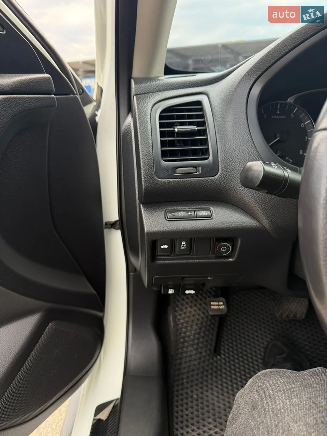 2018 Nissan Altima - мініатюра 25