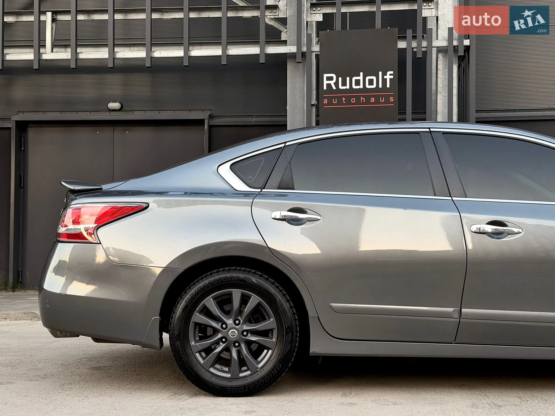 2015 Nissan Altima - мініатюра 11