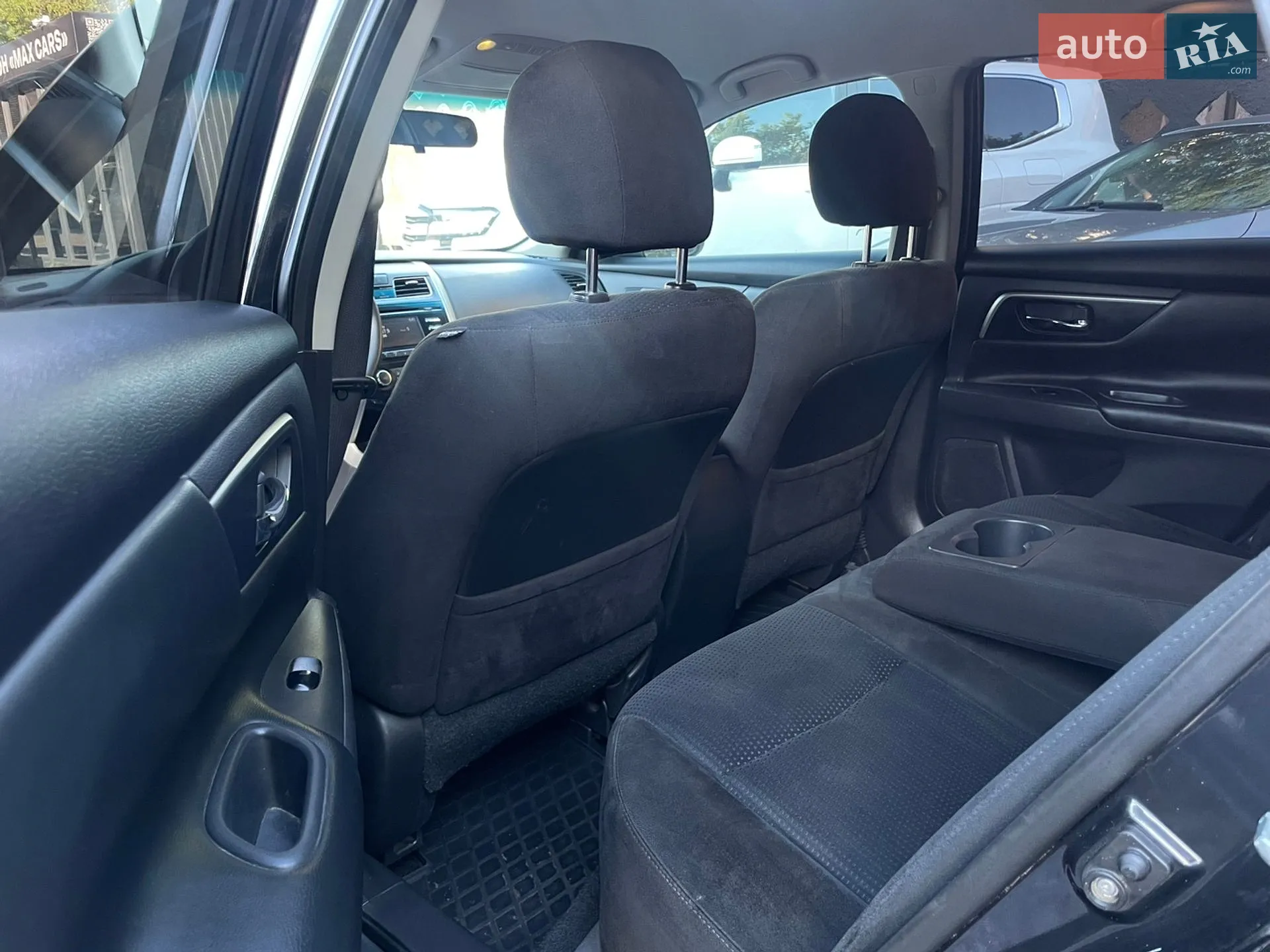 2015 Nissan Altima - мініатюра 8