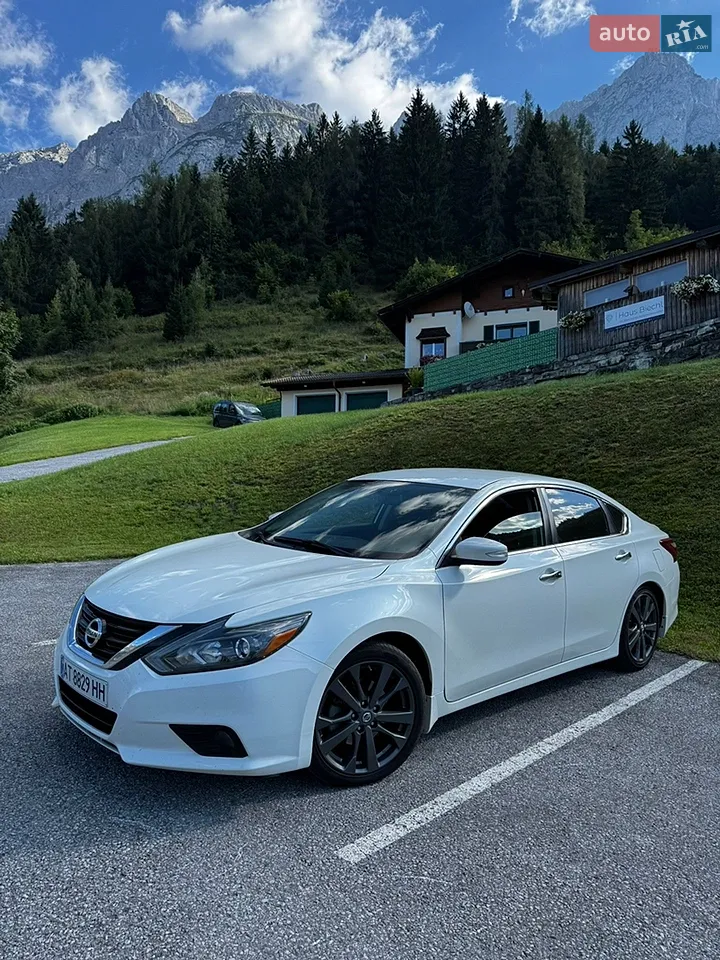 2017 Nissan Altima - мініатюра 15