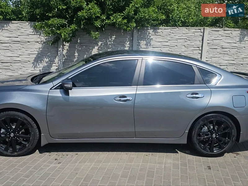 Nissan Altima 2018