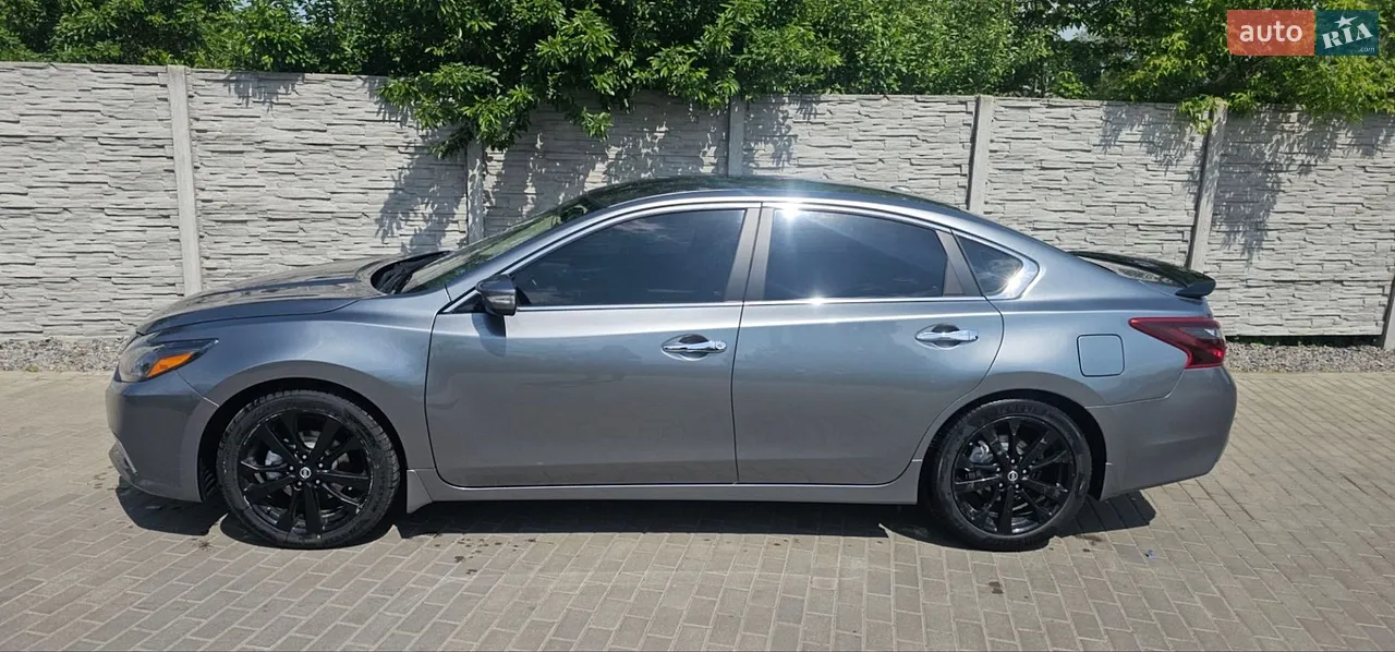 2019 Nissan Altima - мініатюра 14