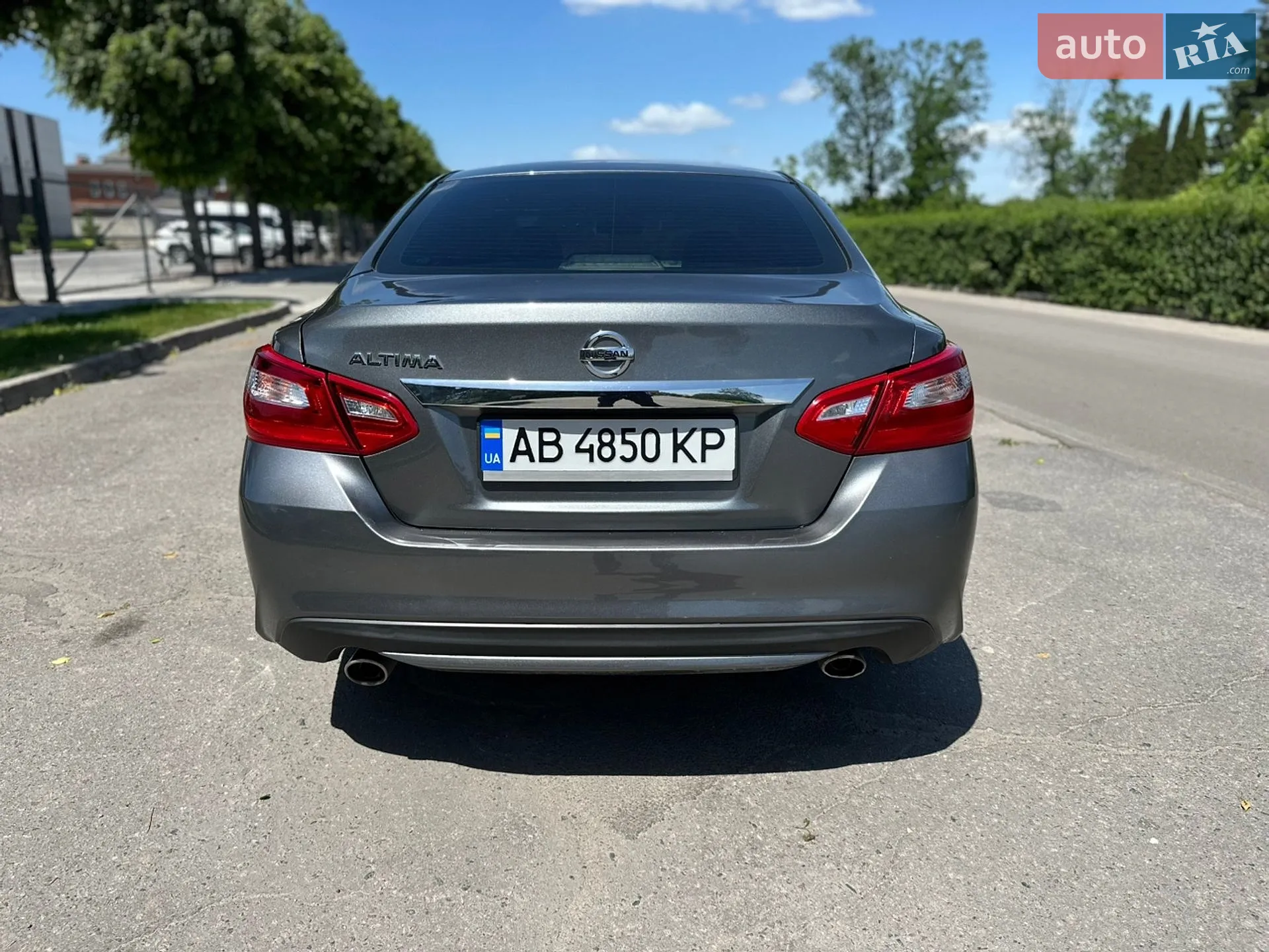 2017 Nissan Altima - мініатюра 24
