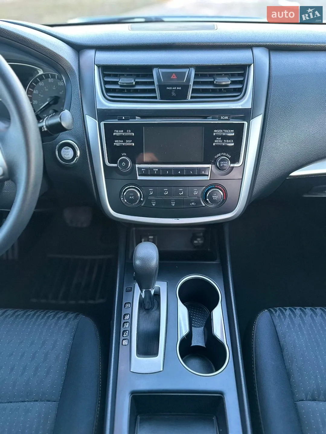 2017 Nissan Altima - мініатюра 29