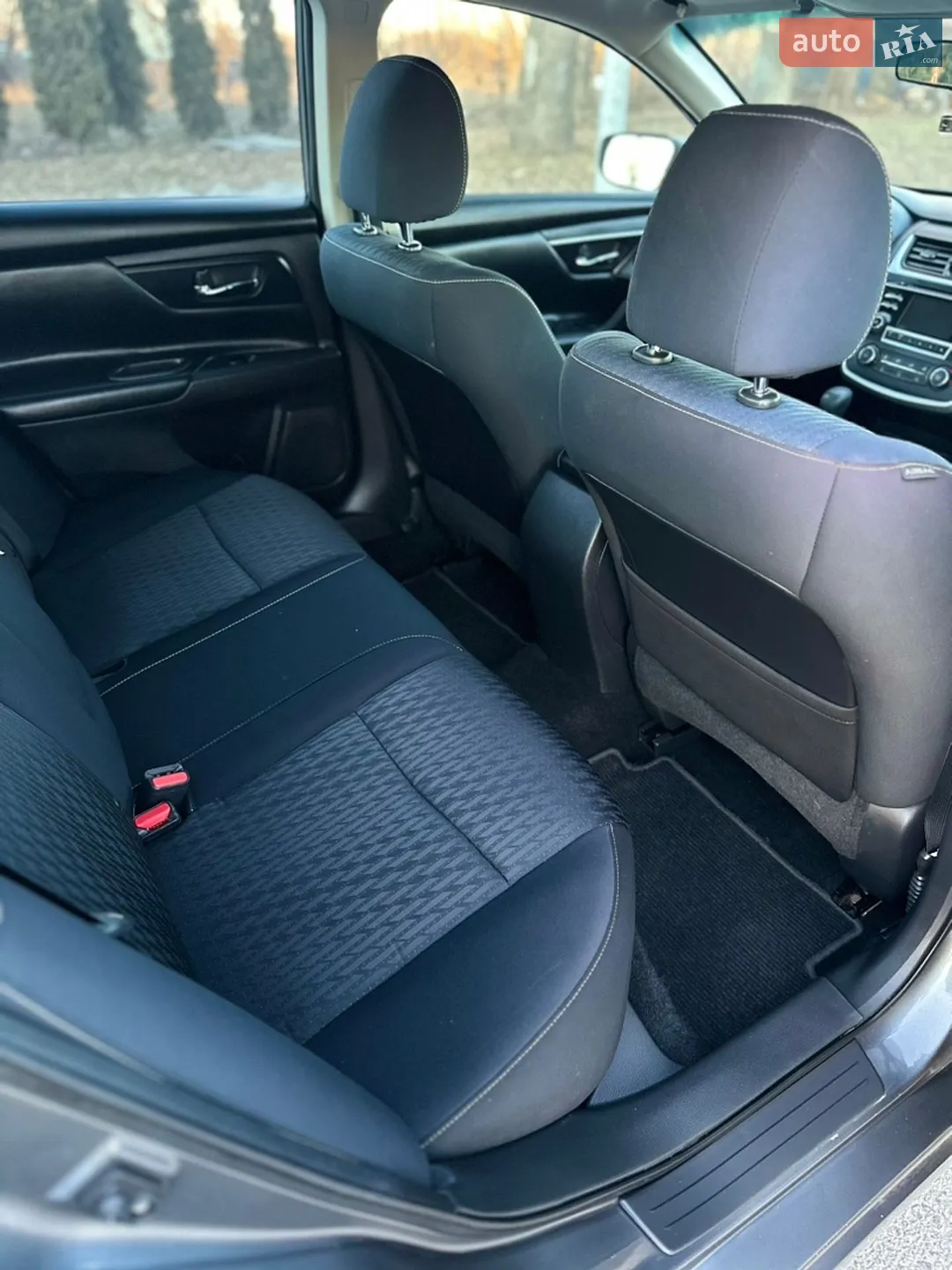 2017 Nissan Altima - мініатюра 34