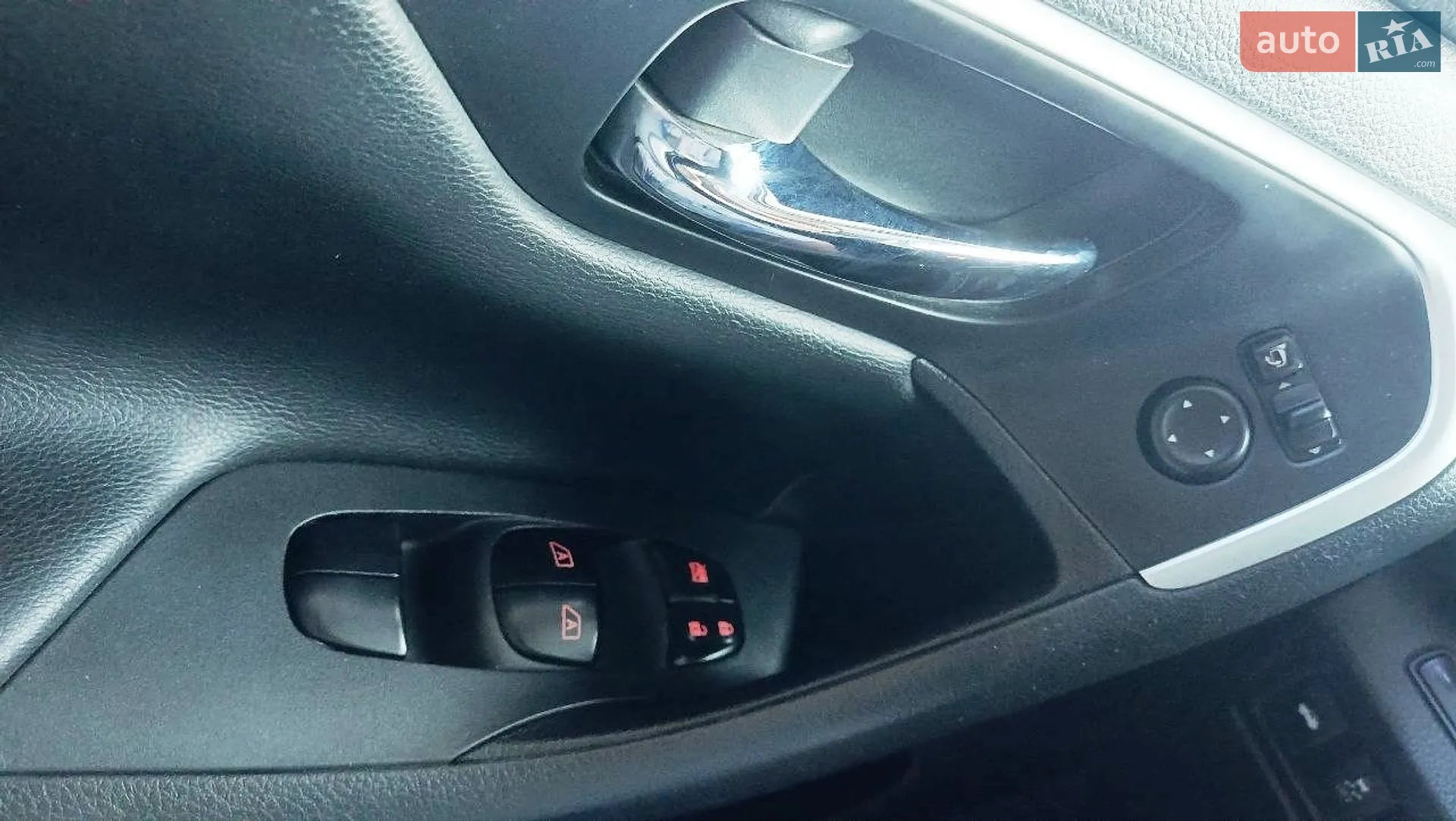 2017 Nissan Altima - мініатюра 32