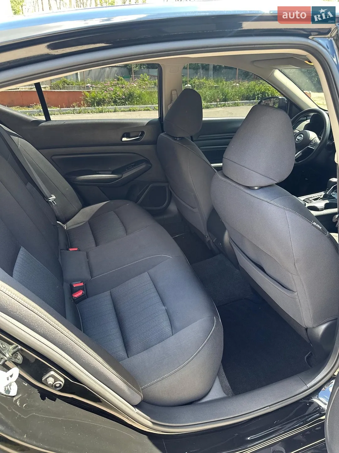 2018 Nissan Altima - мініатюра 19