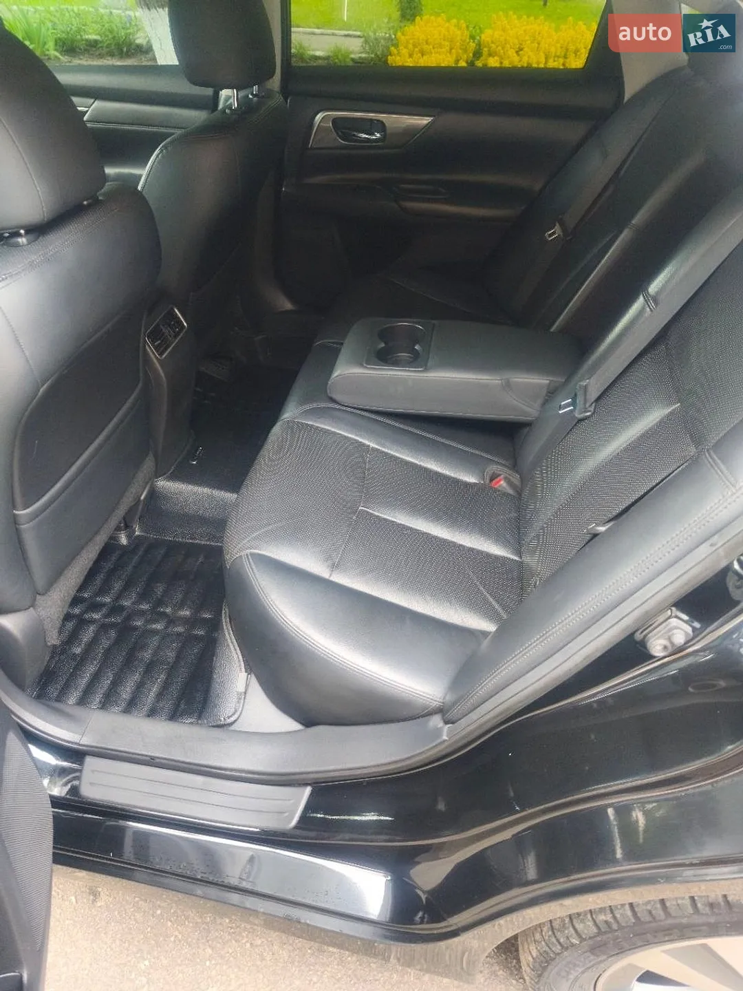 2015 Nissan Altima - мініатюра 10