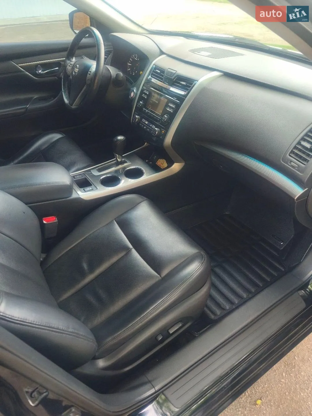 2015 Nissan Altima - мініатюра 17