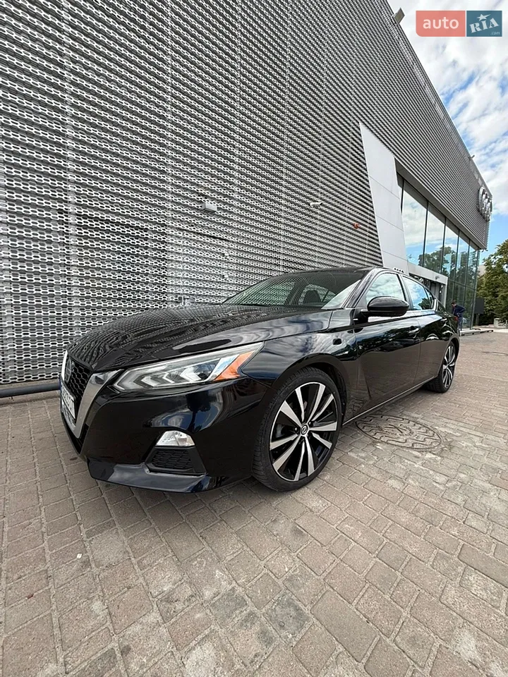 2019 Nissan Altima - мініатюра 16