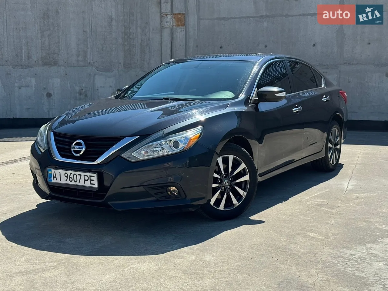 2016 Nissan Altima - мініатюра 21