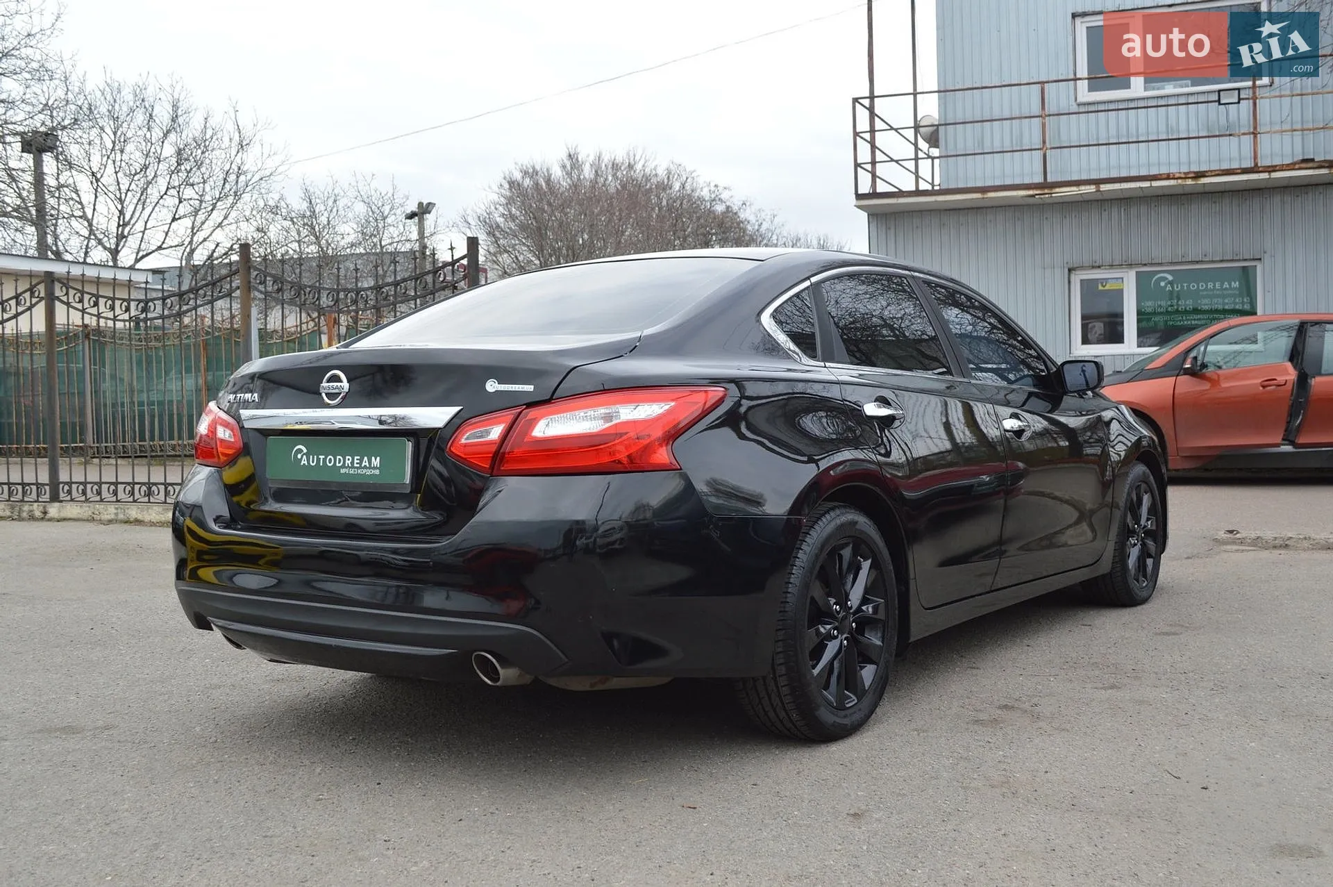 2015 Nissan Altima - мініатюра 3