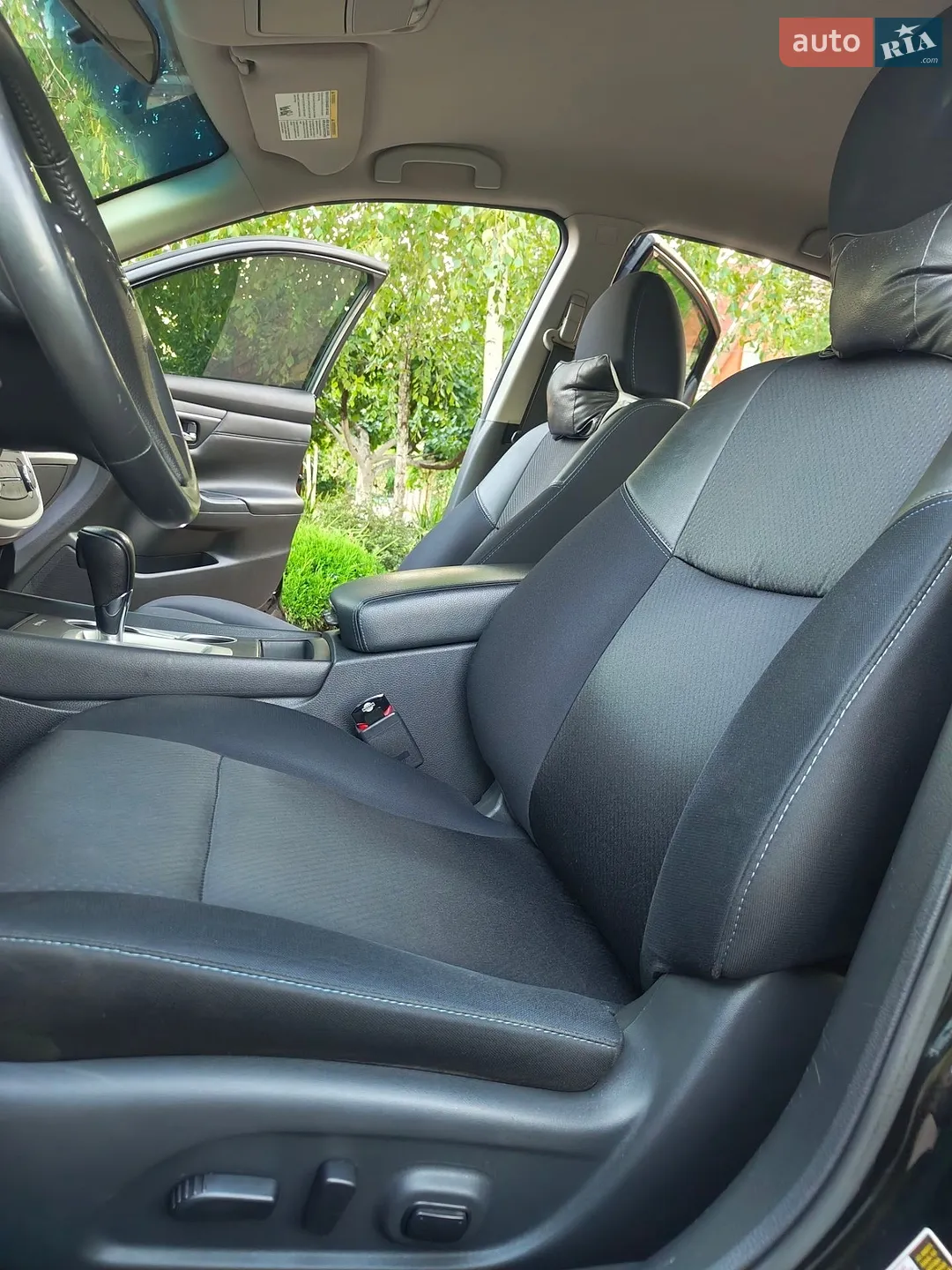 2017 Nissan Altima - мініатюра 6