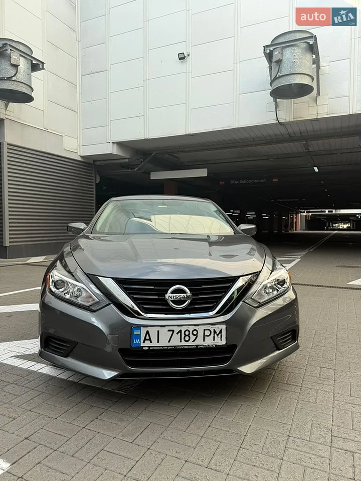 2018 Nissan Altima - мініатюра 17