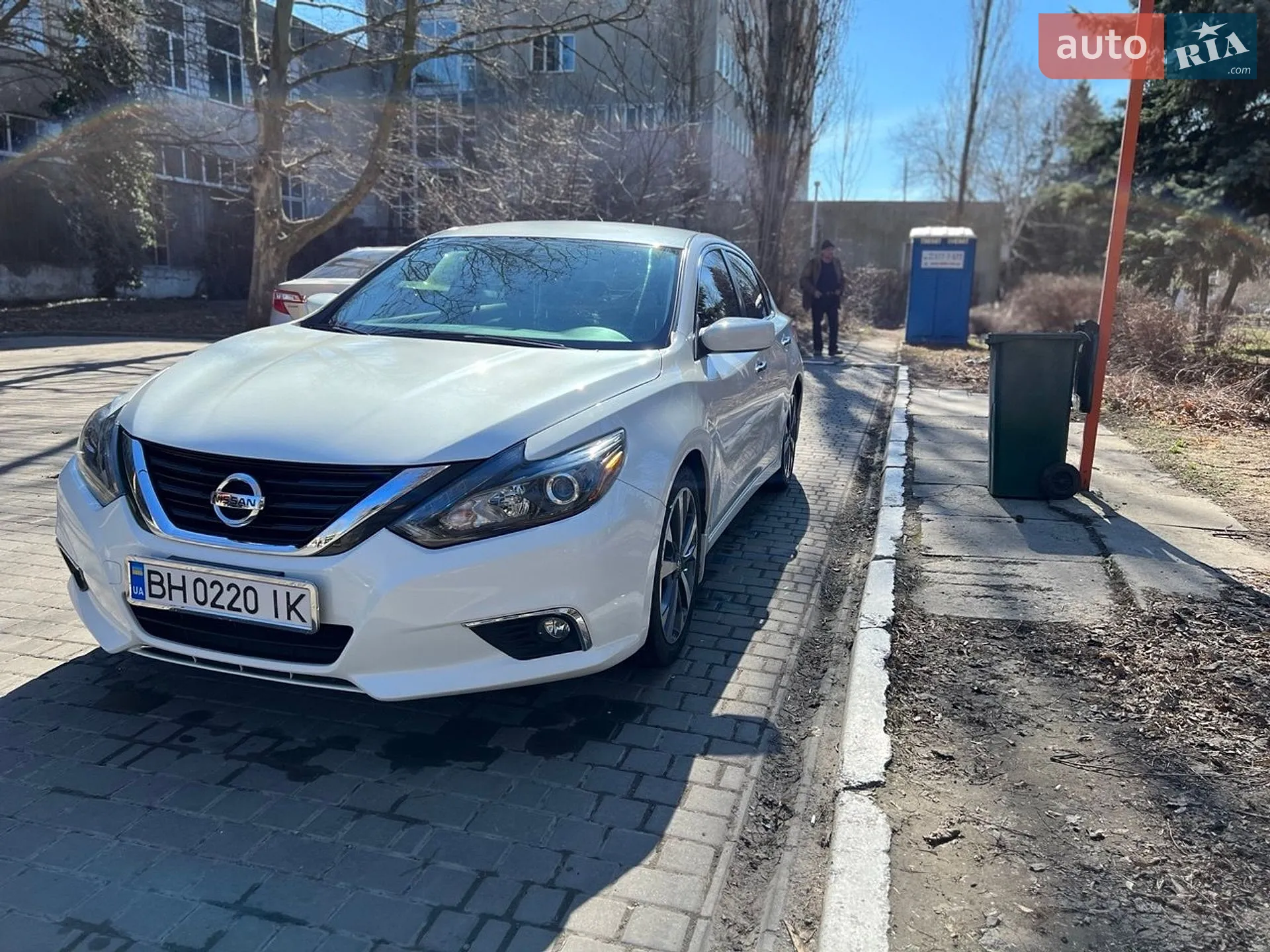 2016 Nissan Altima - мініатюра 3
