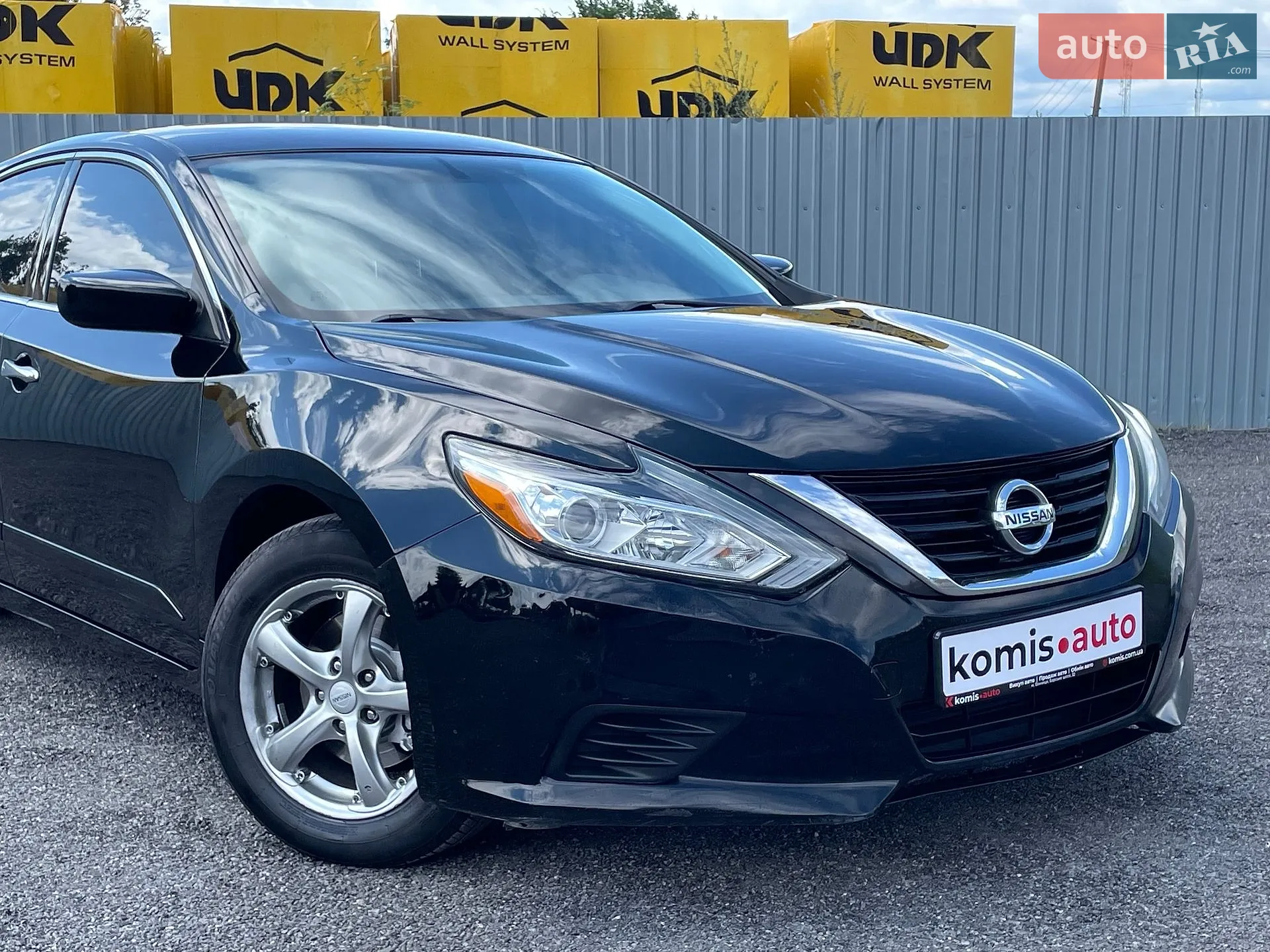 2016 Nissan Altima - мініатюра 5