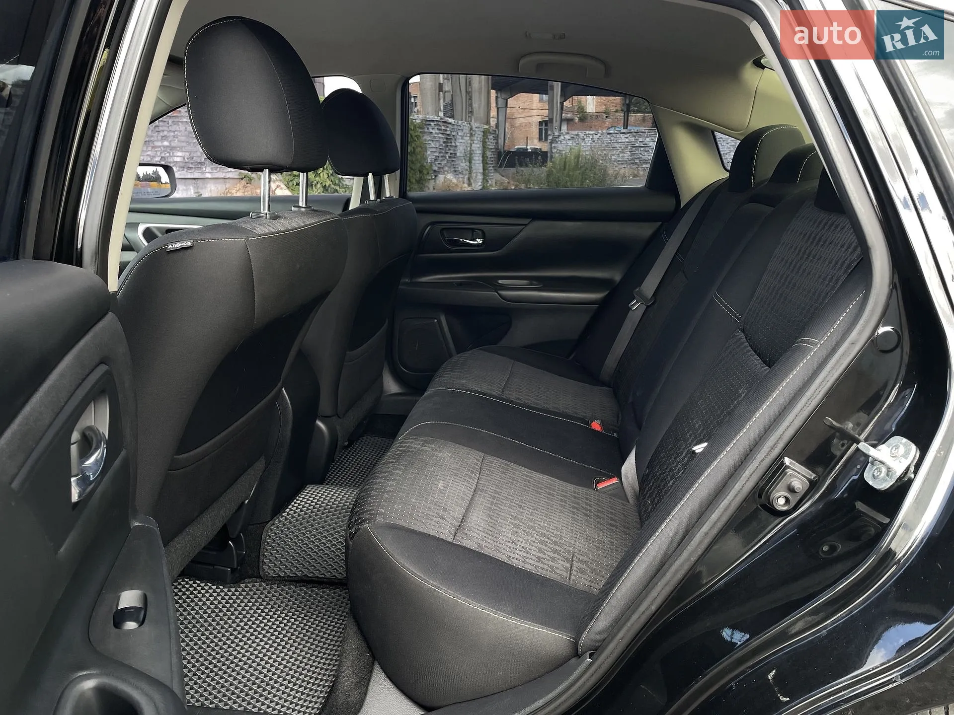 2016 Nissan Altima - мініатюра 80