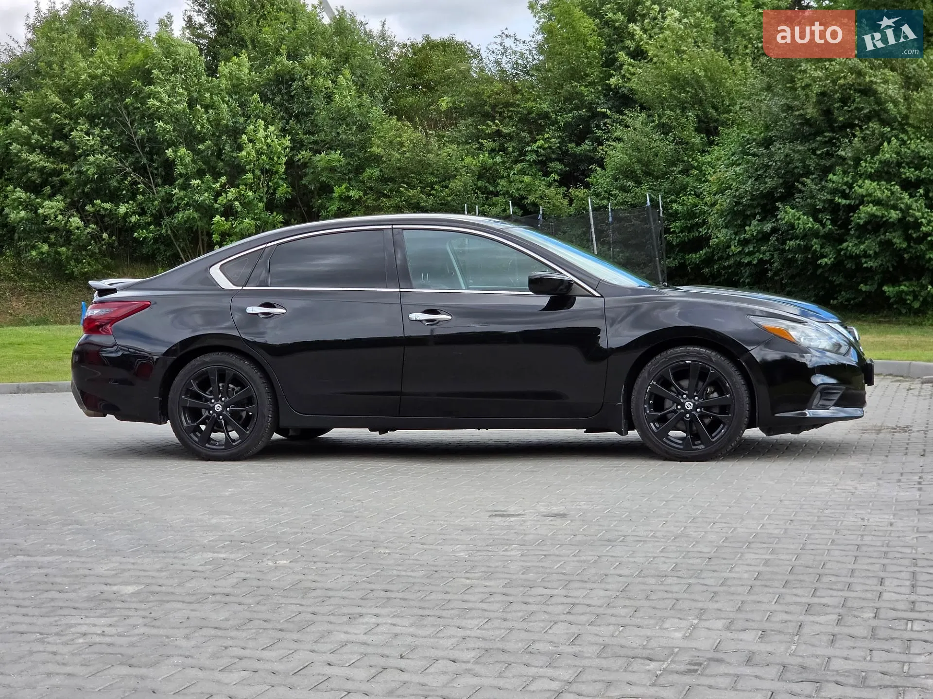 2017 Nissan Altima - мініатюра 24